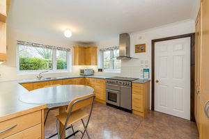 Kitchen- click for photo gallery